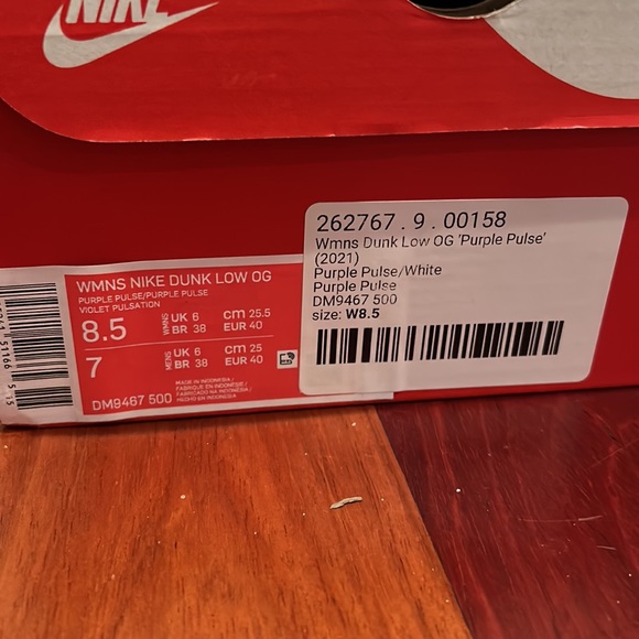 Nike Dunk Low’s OG Purple Pulse shoes - Picture 8 of 9